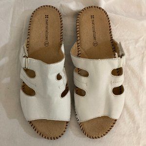 New Naturalizer White Leather Slides 9